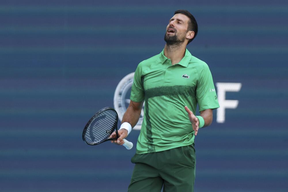 开云体育下载：[图]林良铭破门定位球防守有问题 世预赛国足输球.